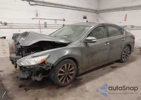 2017 Nissan Altima 2.5 Sv z USA, uszkodzony, nr VIN 1N4AL3AP5HC486202